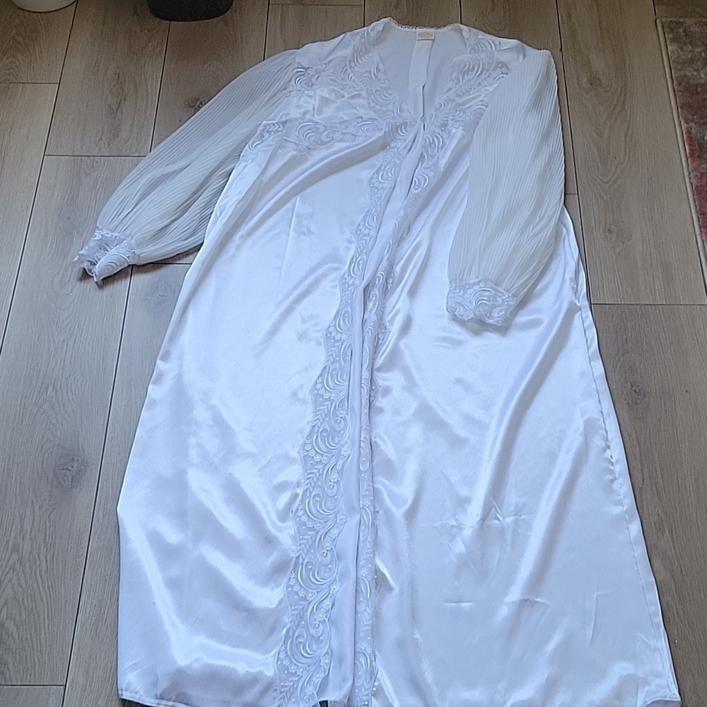 LA BIIBA Long Robe size 6